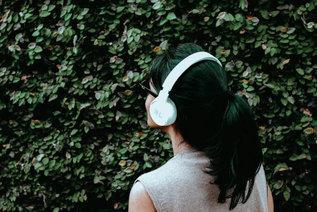 Unlocking Emotional Resilience: A Guide to the Safe and Sound Protocol (SSP)Hello world!